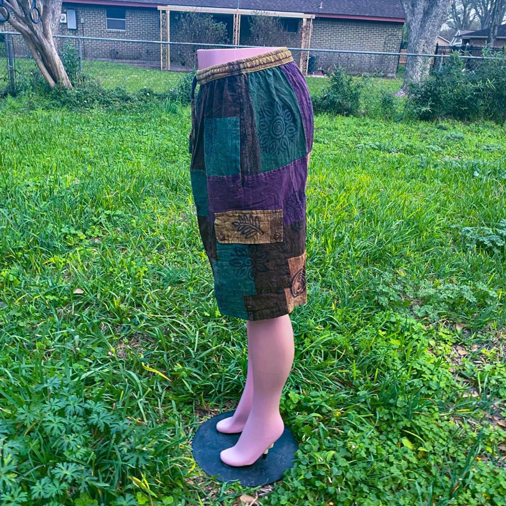 Beautiful boho hippie patchwork shorts - Picture 4 of 4
